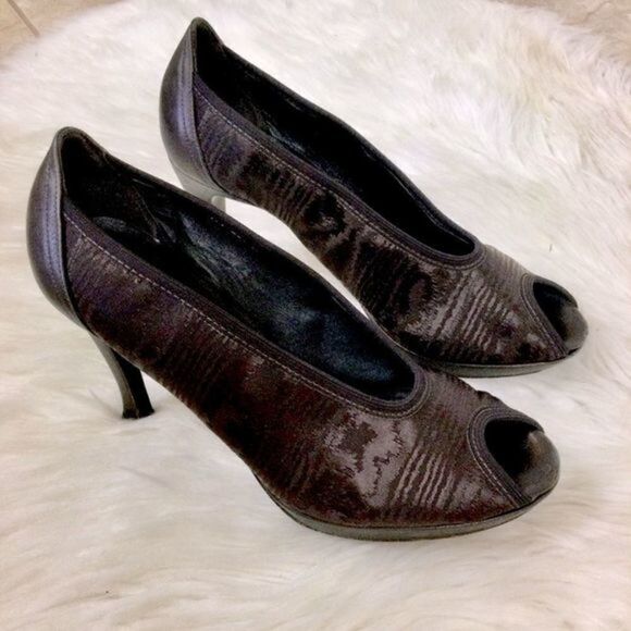Donald‎ J. Pliner Chocolate Brown Satin Open Toe Pumps Heels 7.5M - Picture 2 of 10